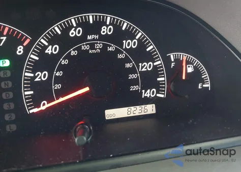 2005 Toyota Camry Le z USA, uszkodzony, nr VIN 4T1BE32K65U506082